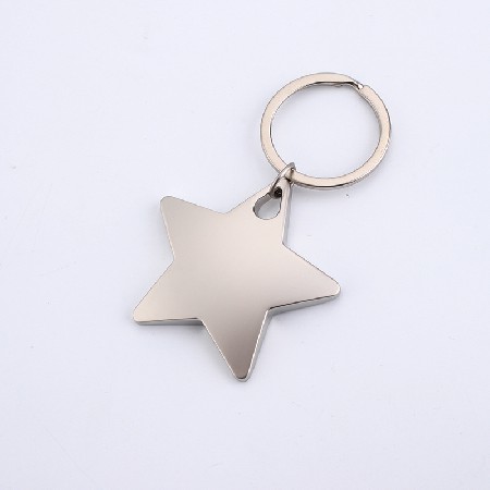 Creative metal pentagonal star keychain with two smooth five star shaped keychains with engraved logo small pendant