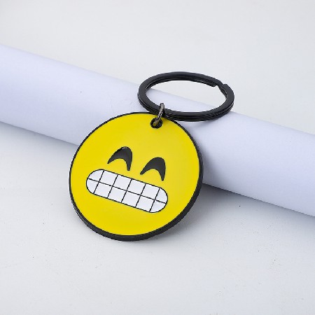 Personalized metal keychain processing cartoon cute key pendant gift metal keychain keyring