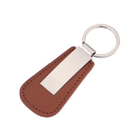 Wholesale metal leather keychains for men and women's bags, hanging accessories, car hanging accessories, small gifts, creative keychains for companies