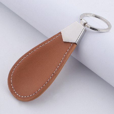 Shoe pull out PU leather shoe pull out key chain, shoe pull out key chain, compact and practical shoe pull out key chain logo processing