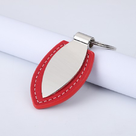 Fashion leather keychain creative and minimalist small gift car accessories keychain processing