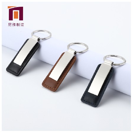 Keychain Customization Car Promotion Gift Wholesale Zinc Alloy Clip Color Leather Keychain Free Logo Printing